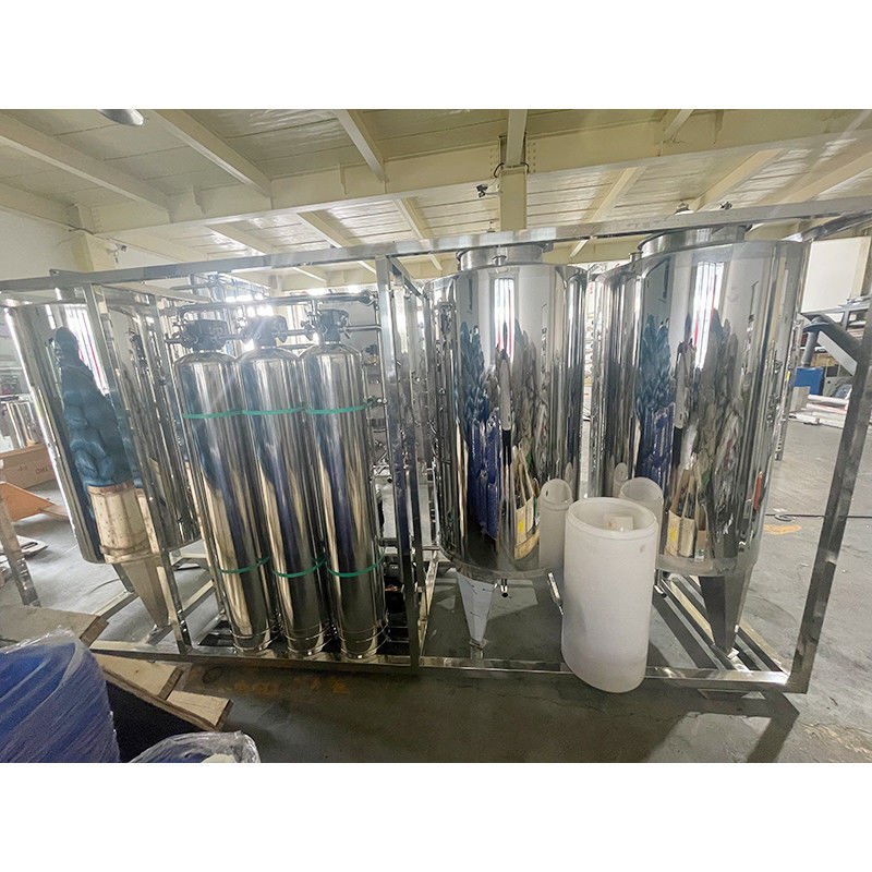 380V/1.5Kw Pump Core Components 1000LRO Reverse Osmosis Water Treatment System with Water Tank